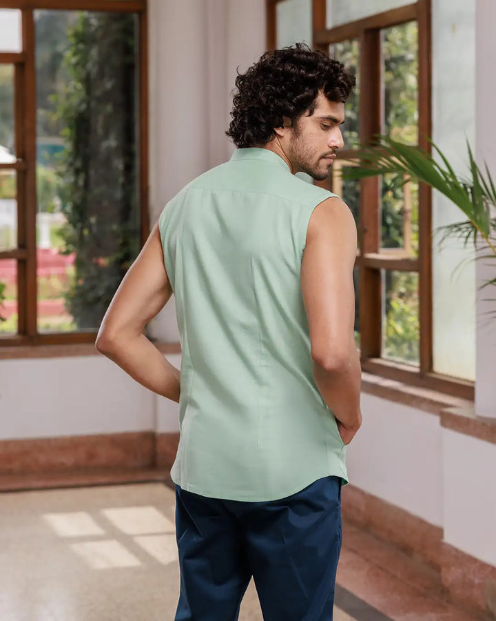 Zelen - Sleeveless Shirt