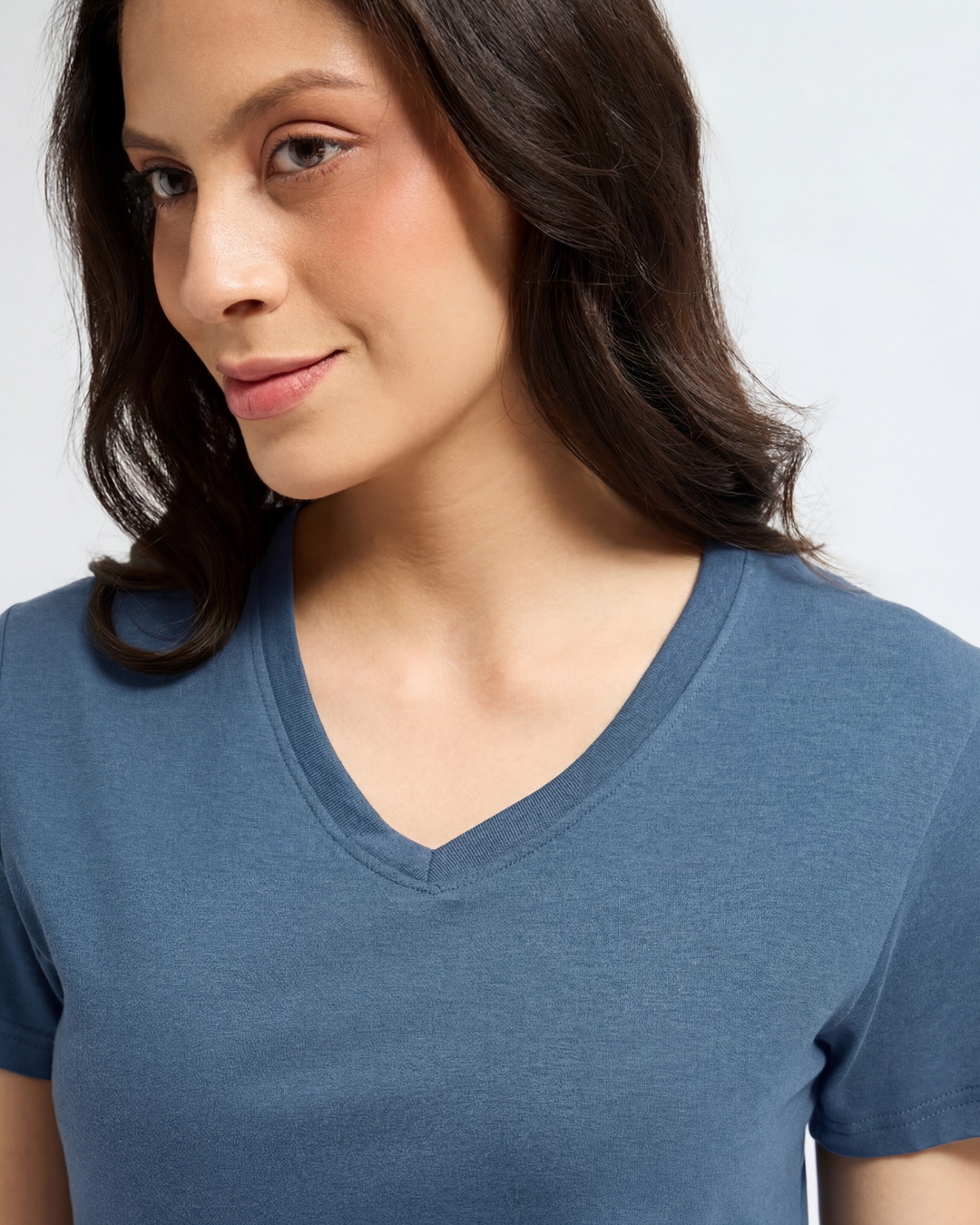 Bamboo V-Neck - Azure